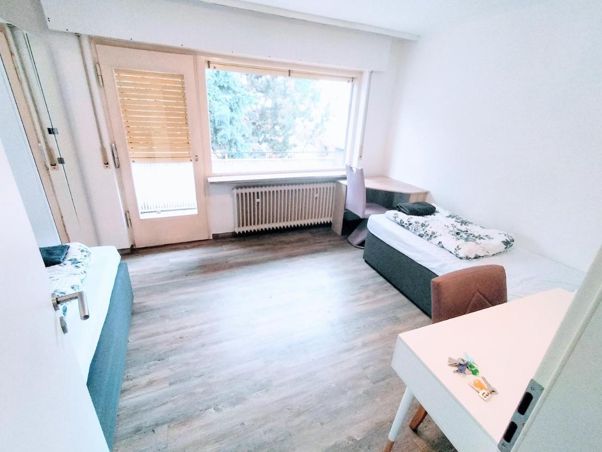 Fmi110 Next To Airport Apartment Ruesselsheim Luaran gambar