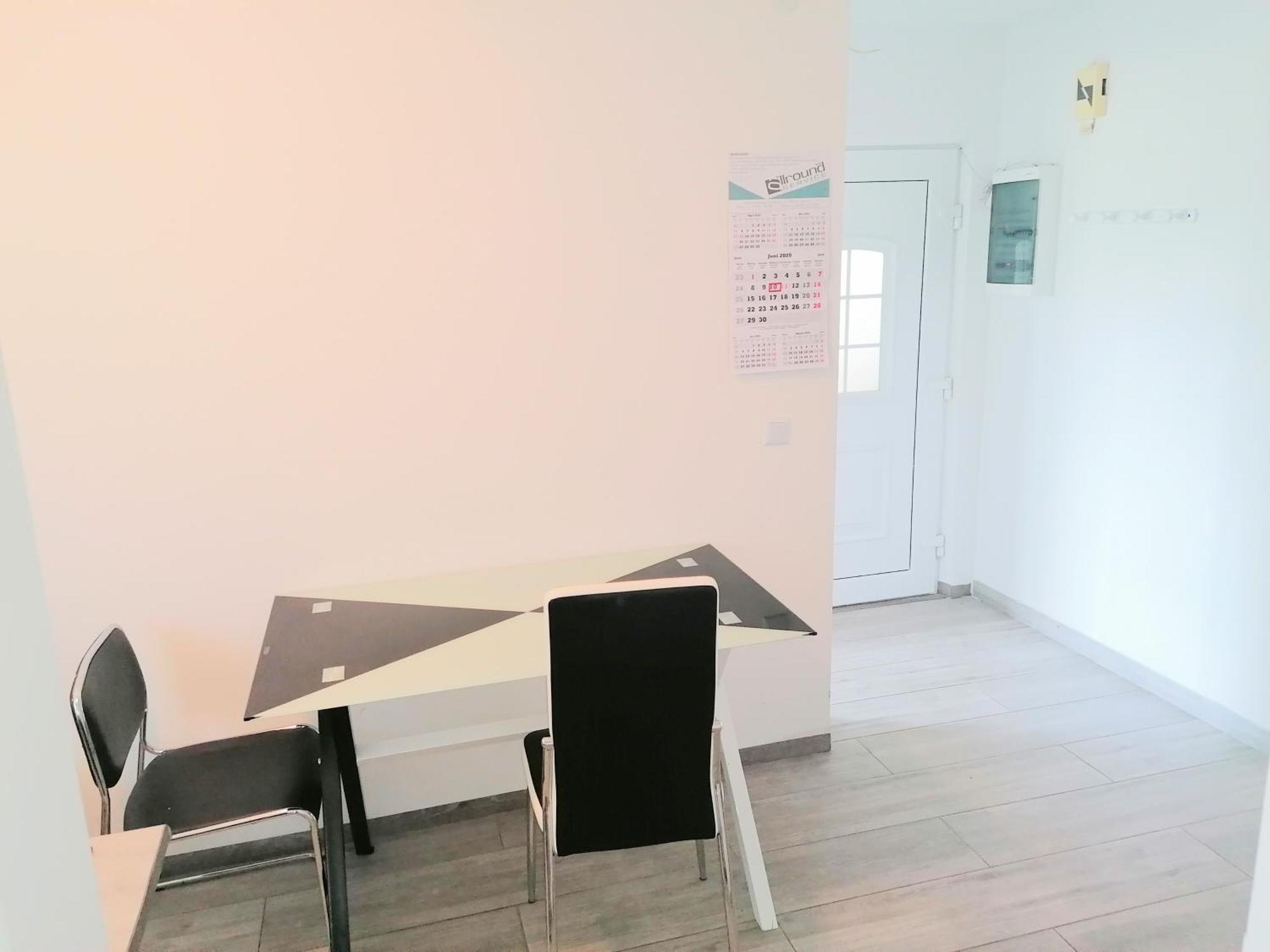 Fmi110 Next To Airport Apartment Ruesselsheim Bilik gambar