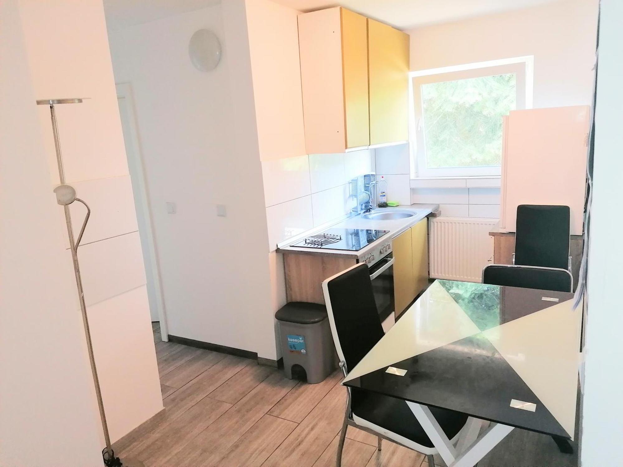 Fmi110 Next To Airport Apartment Ruesselsheim Bilik gambar